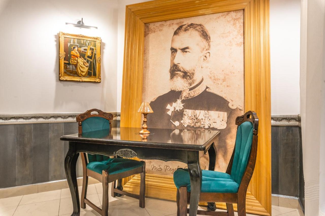 סיגישוארה Hotel Korona מראה חיצוני תמונה