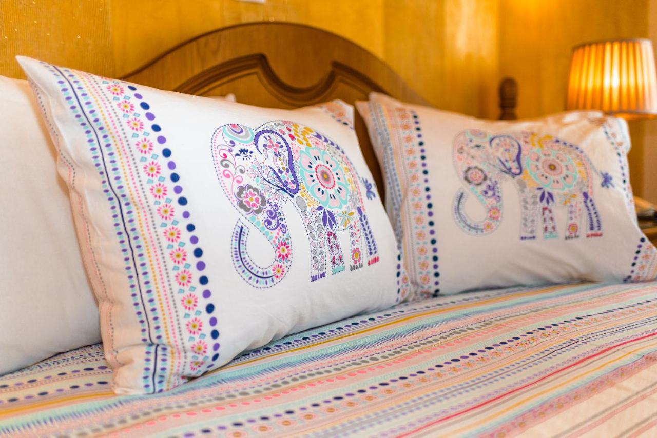 סיגישוארה Hotel Korona מראה חיצוני תמונה